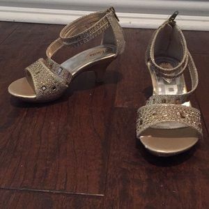 Girls pageant shoes used for “dress up”